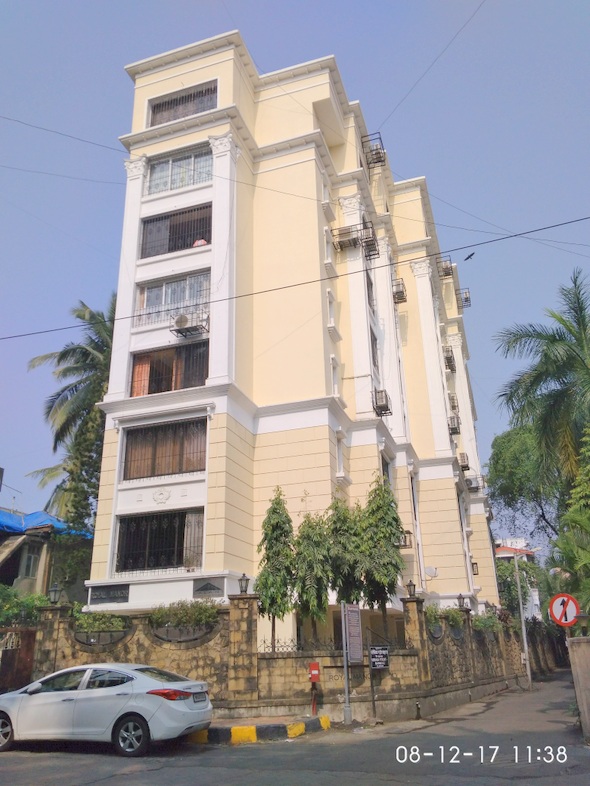 Main - Royal Manor, Bandra West